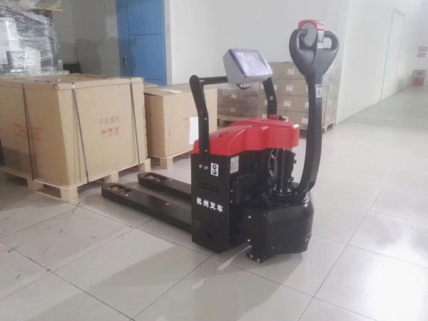 杭州叉車|定制版電動搬運車，您的滿意，我的追求！