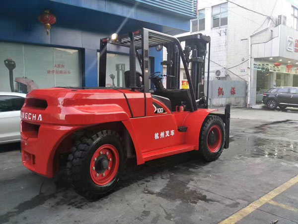 10噸內(nèi)燃叉車X系列-實(shí)拍圖3