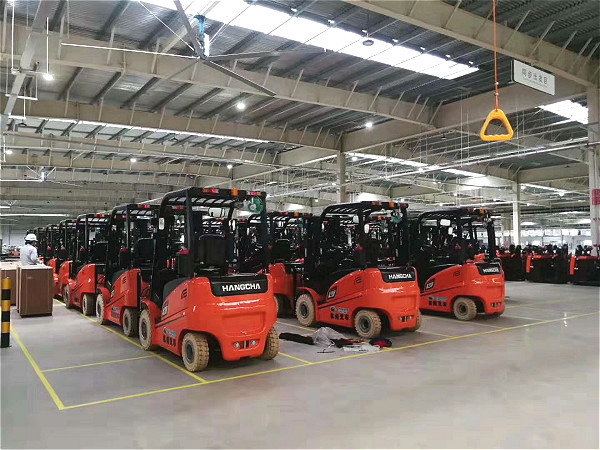 電動叉車沒電了怎么辦？絕招在這里！
